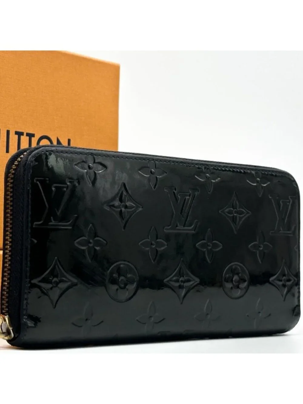 Louis Vuitton Zippy Wallet Black Vernis Round